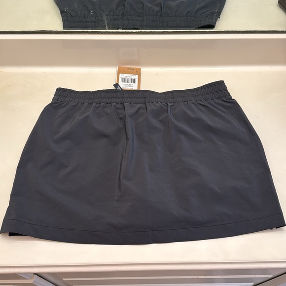 The North Face Skirt Shorts Skort - Picture 6 of 7